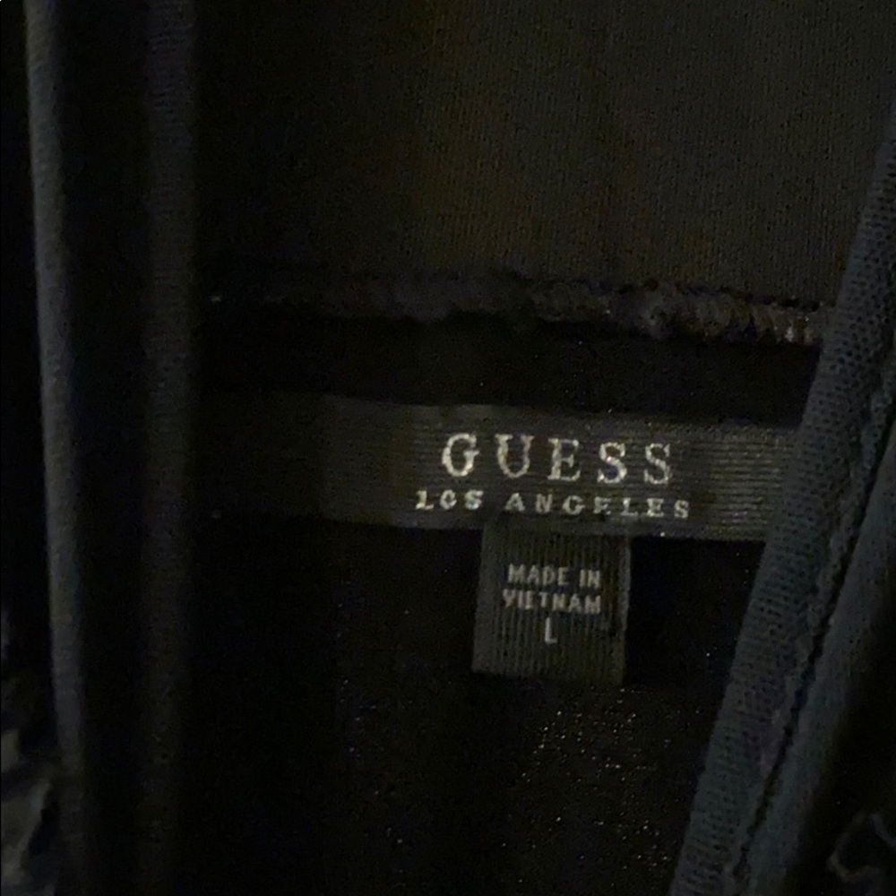 Guess top - Picture 4 of 5
